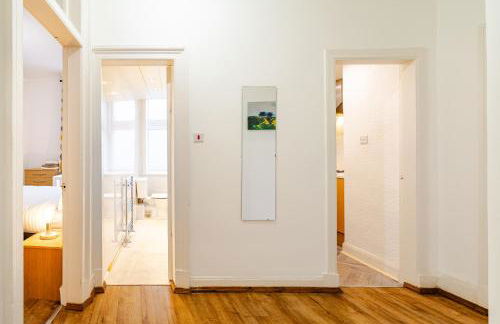 Newly Furnished Flat 4 Minutes Walk To Metro - Foto 19