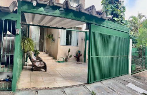 Casa verde 4 quartos - Foto 4