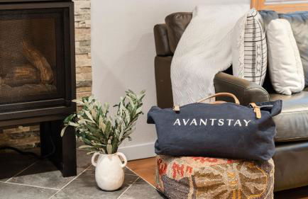 Sweet Pine Deck + Hot Tub, Cozy Modern Interior Close to Ski Resort! - Foto 17