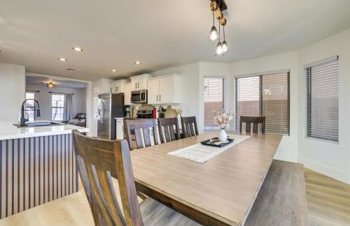 Spacious San Tan Valley with Private Outdoor Oasis - Foto 9