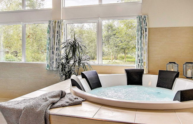 18 Person Holiday Home in Hojby - Photo 5