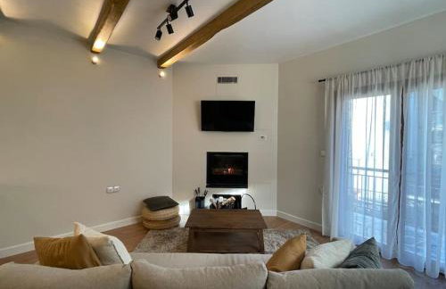 Trifonakia - Photo 1