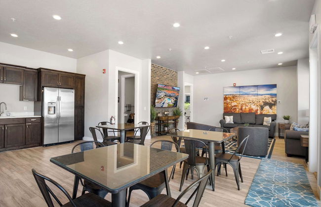 Coral Paradise Community Pool - Photo 42