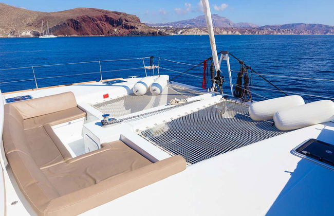Santorini Caldera Catamaran Trip + Lunch - Foto 2
