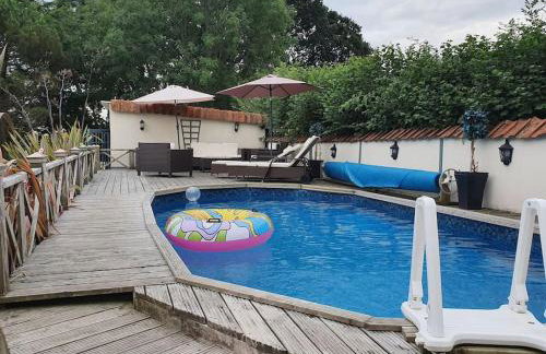 Country House - Pool Jacuzzi - Perfect for Celebrations, Work People - Foto 3