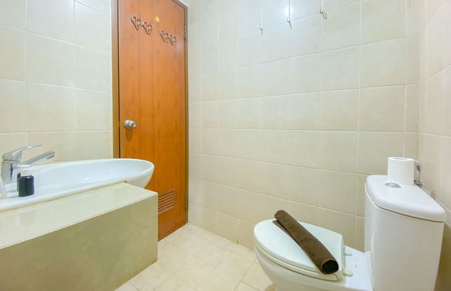 Minimalist And Comfy Studio Room Maple Park Sunter Apartment - Foto 9