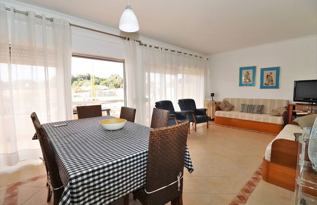 Vacation Apartment In Quarteira - Photo 7