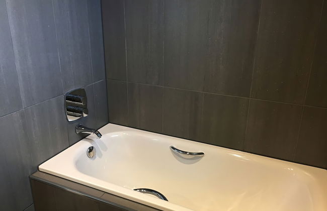 Bluebird Apartments by The Hakuba Collection - Photo 11