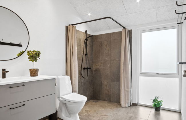 "Clare" - 100m from the sea - Foto 13