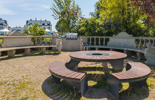 Ogrody Tesoro Apartment by Renters - Photo 47