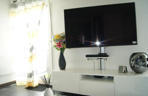 Victoria-T2-41m2-Balcon, wifi, linge, produits, ménage inclus - Foto 17