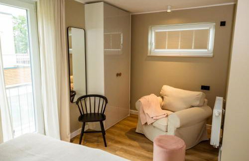 Modernes Ferienhaus mit Kamin und Sauna am Altdorfer See, Hunde sind herzlich Willkommen - Foto 24