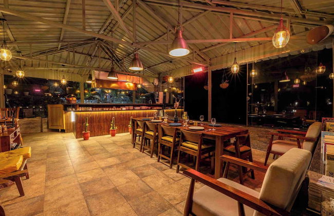 amã Stays & Trails Barefoot Bungalow, Dhanaulti - Foto 18