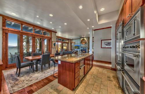 The PEAK Tallac 15 - The Ultimate in Lakefront Luxury - Foto 12