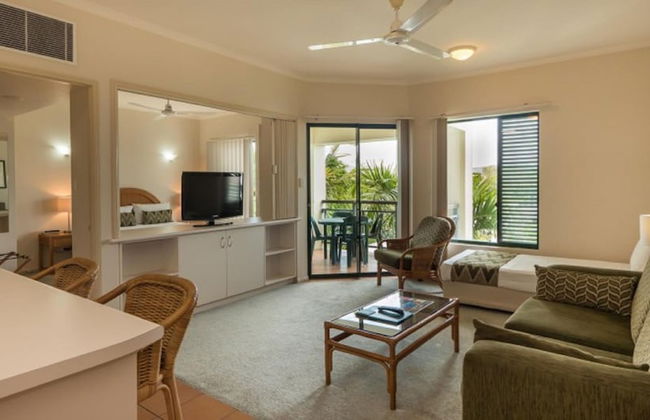 Tropic Towers Apartments - Foto 7