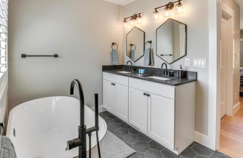 5 Mi to Dtwn, Stunning Views Weaverville Retreat! - Foto 14