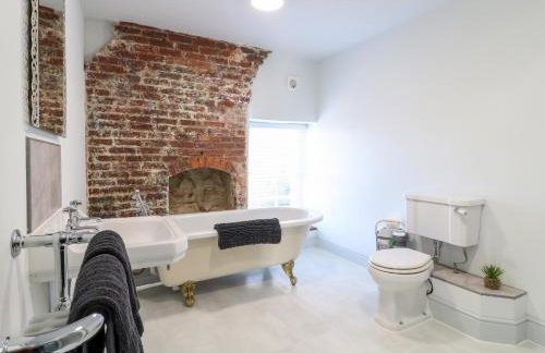 Mill View Duplex - Photo 37