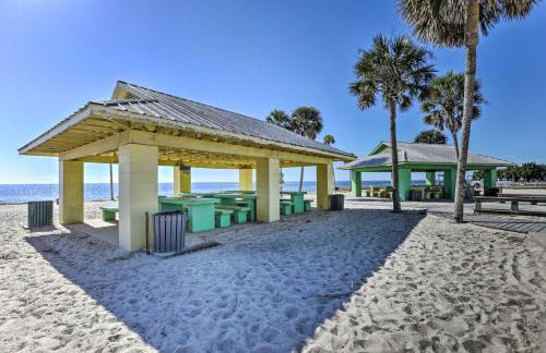 Keaton Beach Escape with Hot Tub Less Than 2 Mi to Shore - Foto 29