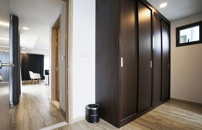 The First Stay Hotel - Foto 43