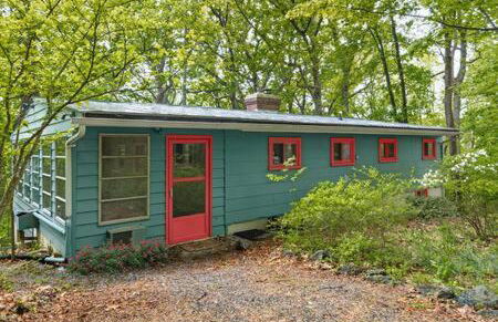 Harpers Ferry Cottage Hot Tub, WiFi, Dog-Friendly - Foto 5