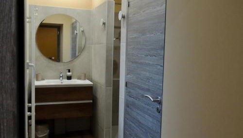 L'Écrin des Arts - appartement avec jardin au coeur de la Côte des Blancs - Foto 4, Shower