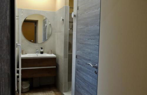 L'Écrin des Arts - appartement avec jardin au coeur de la Côte des Blancs - Foto 4