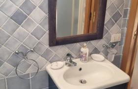 CASA MUGHETTO R5055 WiFi, seafront, private sea access, swimming pool - Foto 74