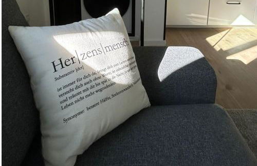 Light-filled Top-Floor Studio in Karlsruhe-Mühlburg - APOLONIAliving - Apt4 - Foto 1