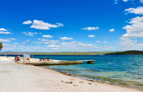 Apartments by the sea Bilice, Krka - 23875 - Photo 2