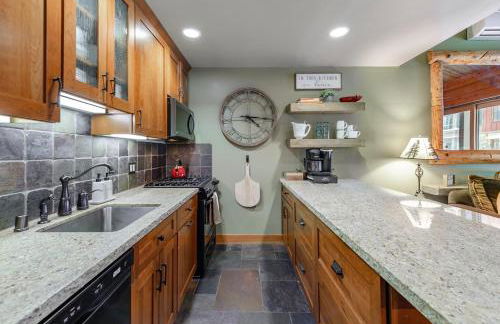 Cozy Northstar Village Family Condo Walk to Lifts 2 Full BA Excellent Location - Foto 7