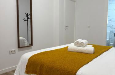 APARTAMENTO ZONA 7 justo al lado de la estación de TREN Y BUS MARÍA ZAMBRANO - Photo 3