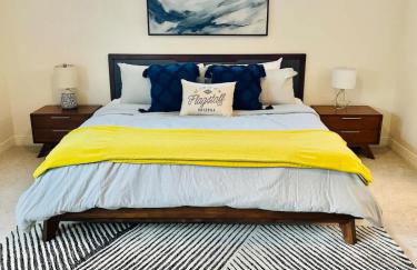 Flagstaff 3BR Cozy Retreat w Fireplace & BBQ - Foto 12