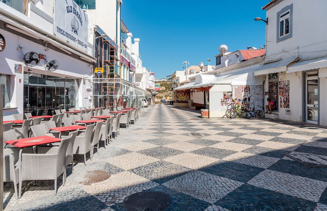 Poolside Apartment with 2 bedrooms, patio and BBQ - Foto 43