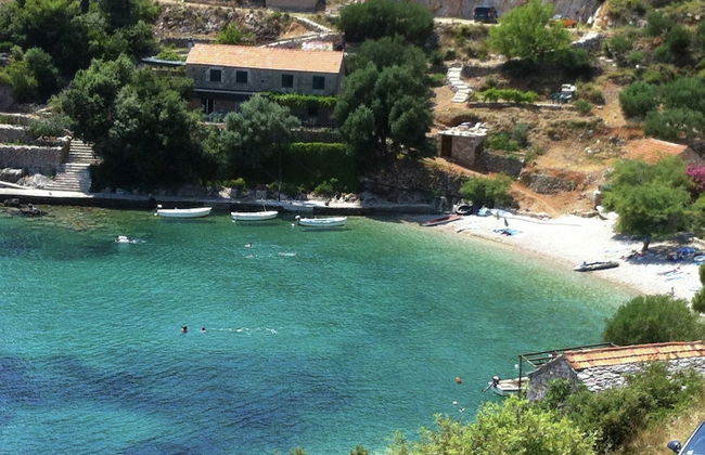 Adorable Apartment With Terrace & Beautiful Sea View Near the Sea Bay - Foto 15