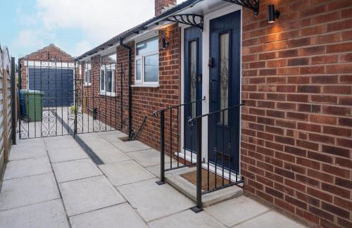 Nature Inspired Bungalow with 3 rooms - 10 mins from Manchester Airport - Foto 20