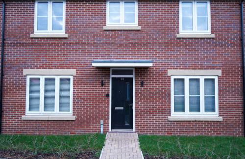 A1M Hampton Height New Entire 4bed House PE7 8SN - Foto 4