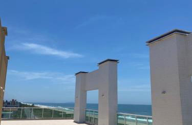 Lindo Studio Matinhos Prédio na beira mar. - Foto 16