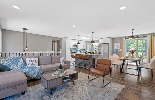 Chic Kirkland Home Overlooking Windsor Vista Park - Photo 8