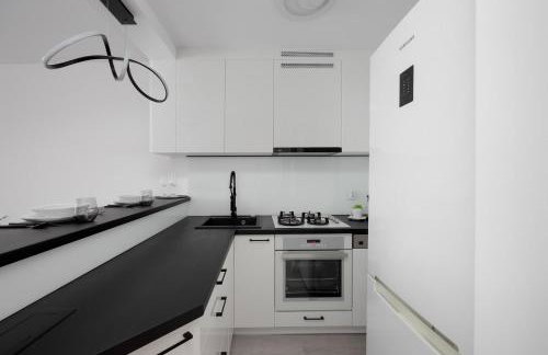 Elegant Apartment Żoliborz next to Metro and Westfield Arkadia by Noclegi Renters - Foto 3