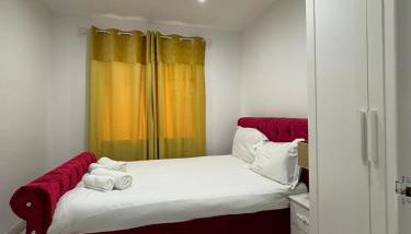 2BR Bungalow with Parking - Sunbeam Haven - Foto 5