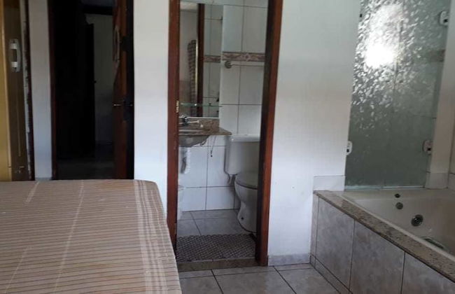 Casa com 4 Suítes e Piscina em Búzios - Foto 2