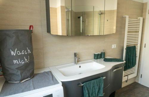 Ferienwohnung mit Garage, Fahrradraum und sehr großer sonnenverwöhnten Terrasse - Foto 15