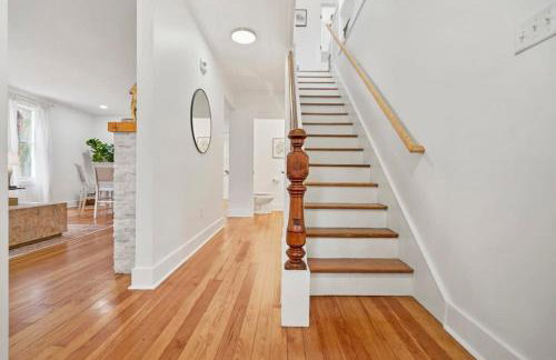Remodeled Historic 1800s Carriage House, The Castle Garden, Colonial Modern Mansion - Foto 32