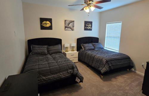 Modern Spacious Home Near the medical center, NRG, Downtown and UHD - Photo 32