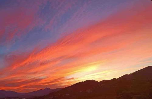 Casa Aurora ~ A Modern, welcoming apartment - Foto 8