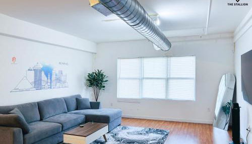 The Stallion #204 - Modern Spacious 1BD Loft - Close to Attractions - Foto 3