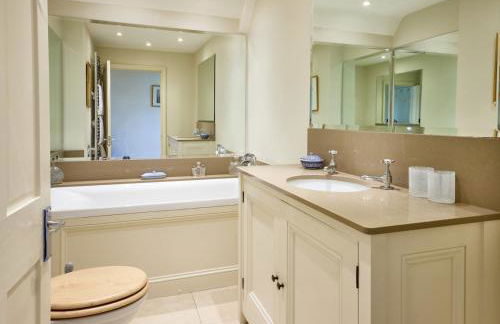 Helmdon House - pool & tennis court, 7 bedrooms - Foto 43