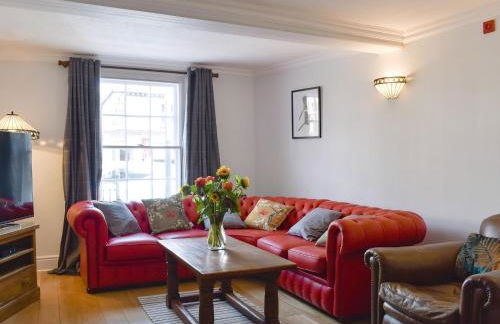 The Townhouse - Photo 2