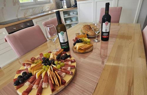 Villa Hirundinidae - Photo 12