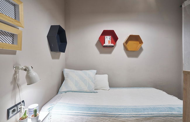 BeBarceloner Sants Apartments - Photo 20